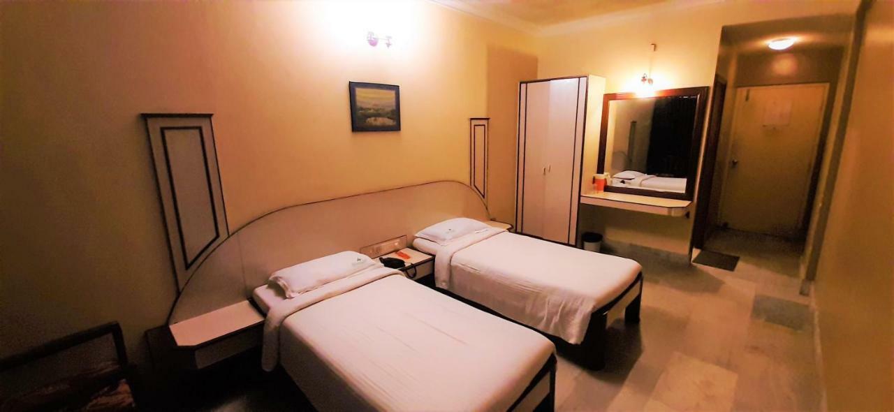 Hotel Mangalore International Eksteriør bilde