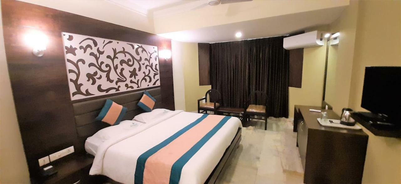 Hotel Mangalore International Eksteriør bilde