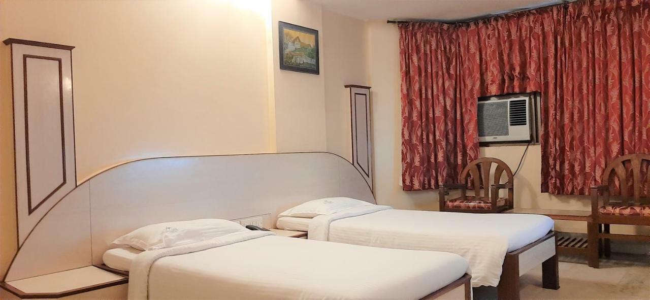 Hotel Mangalore International Eksteriør bilde