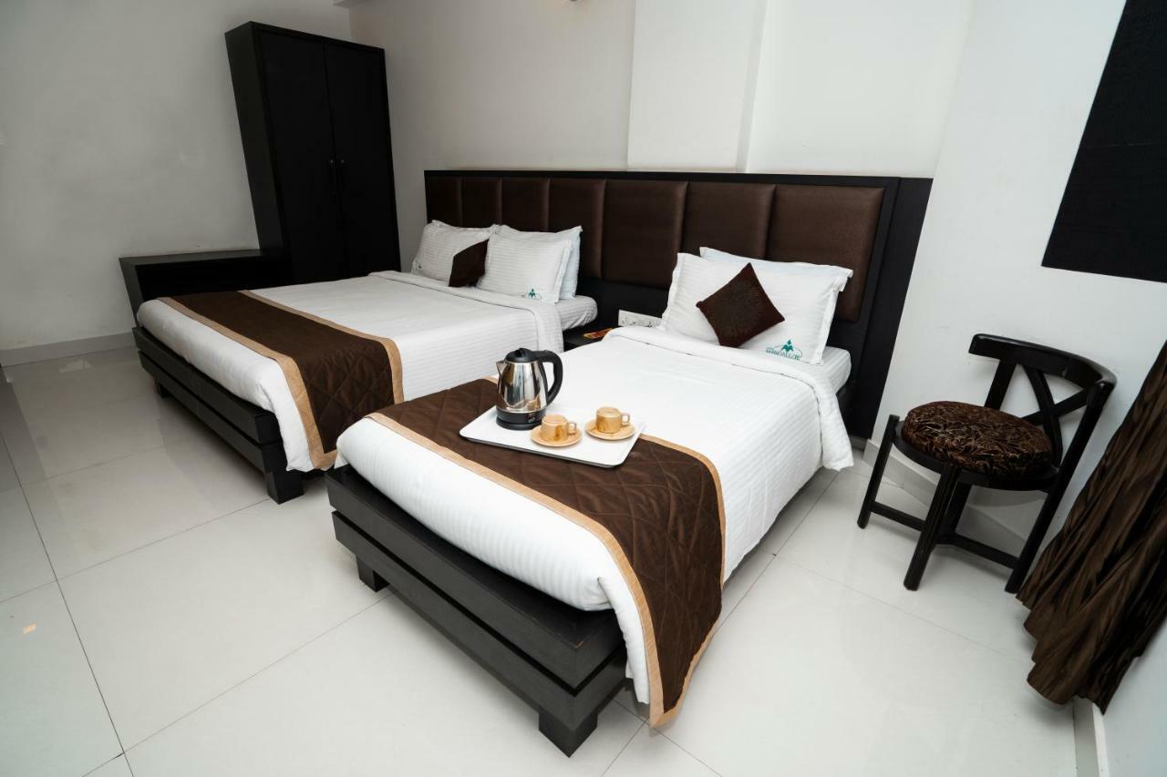 Hotel Mangalore International Eksteriør bilde