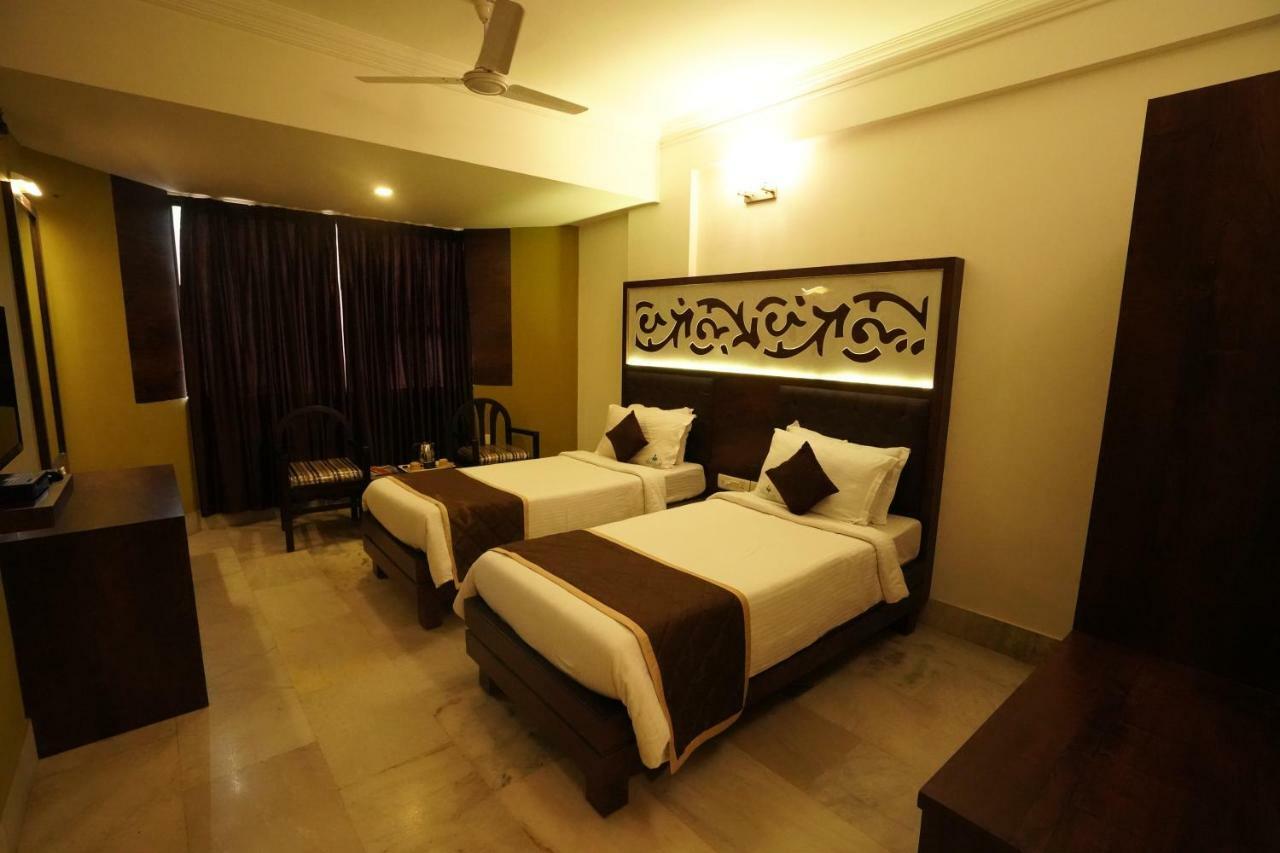Hotel Mangalore International Eksteriør bilde